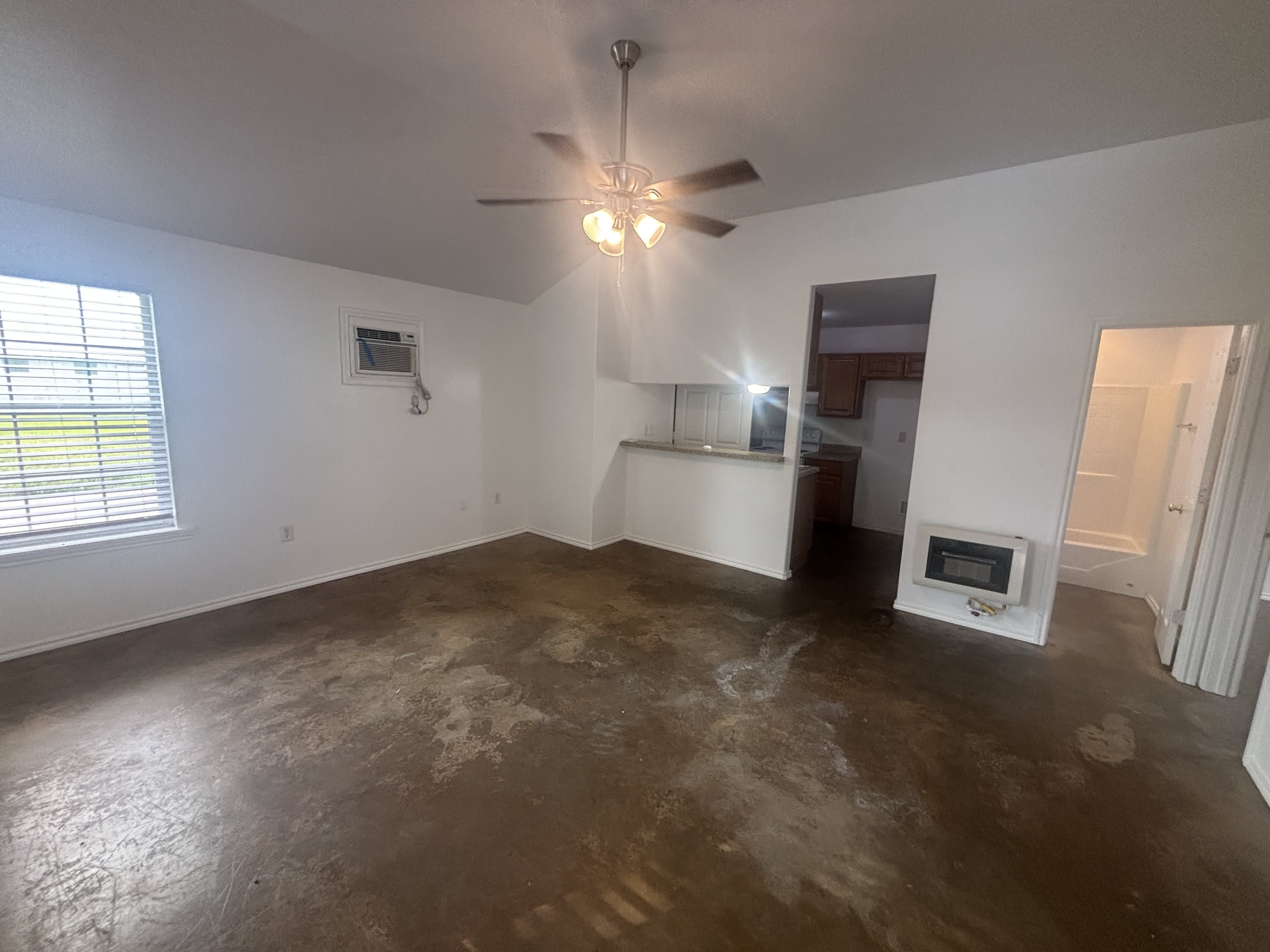201 Ruel Street – photo 2