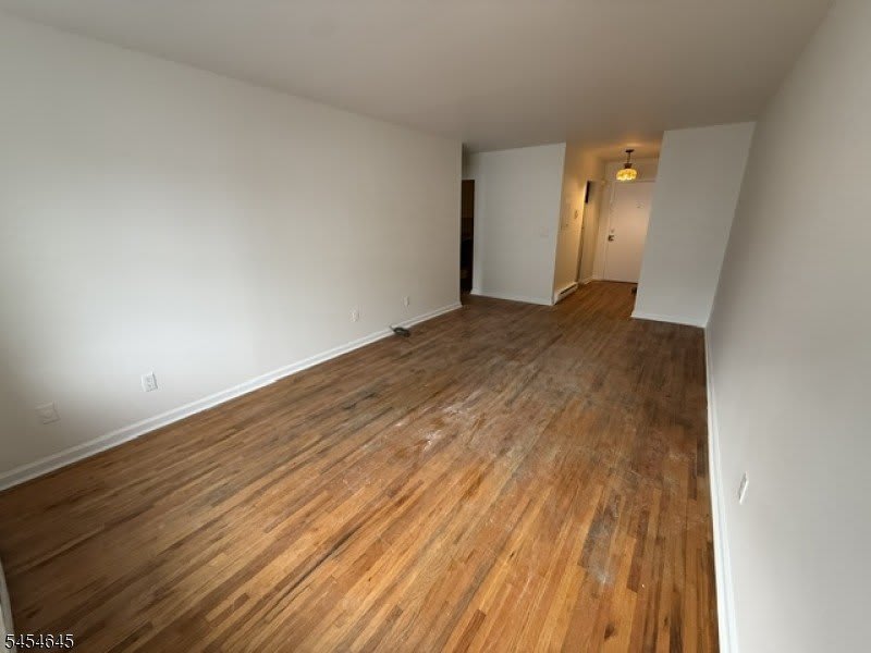 118 Main St – photo 3
