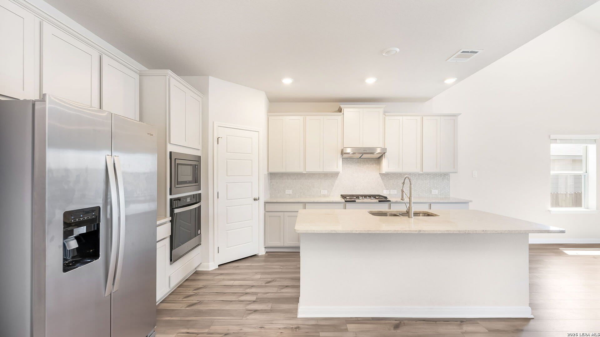 10226 Juniper Oaks – photo 3