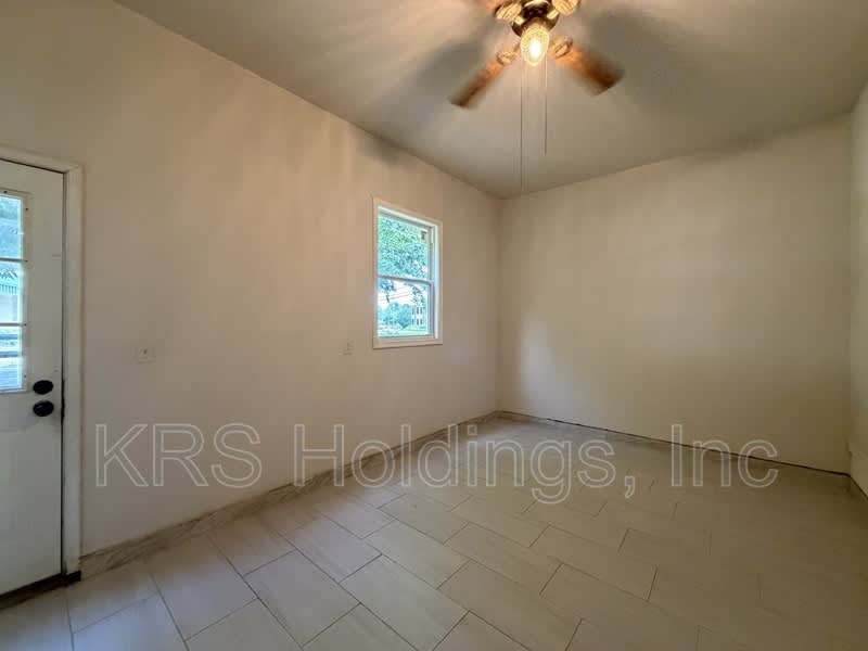 5445 Indian River Rd – photo 4