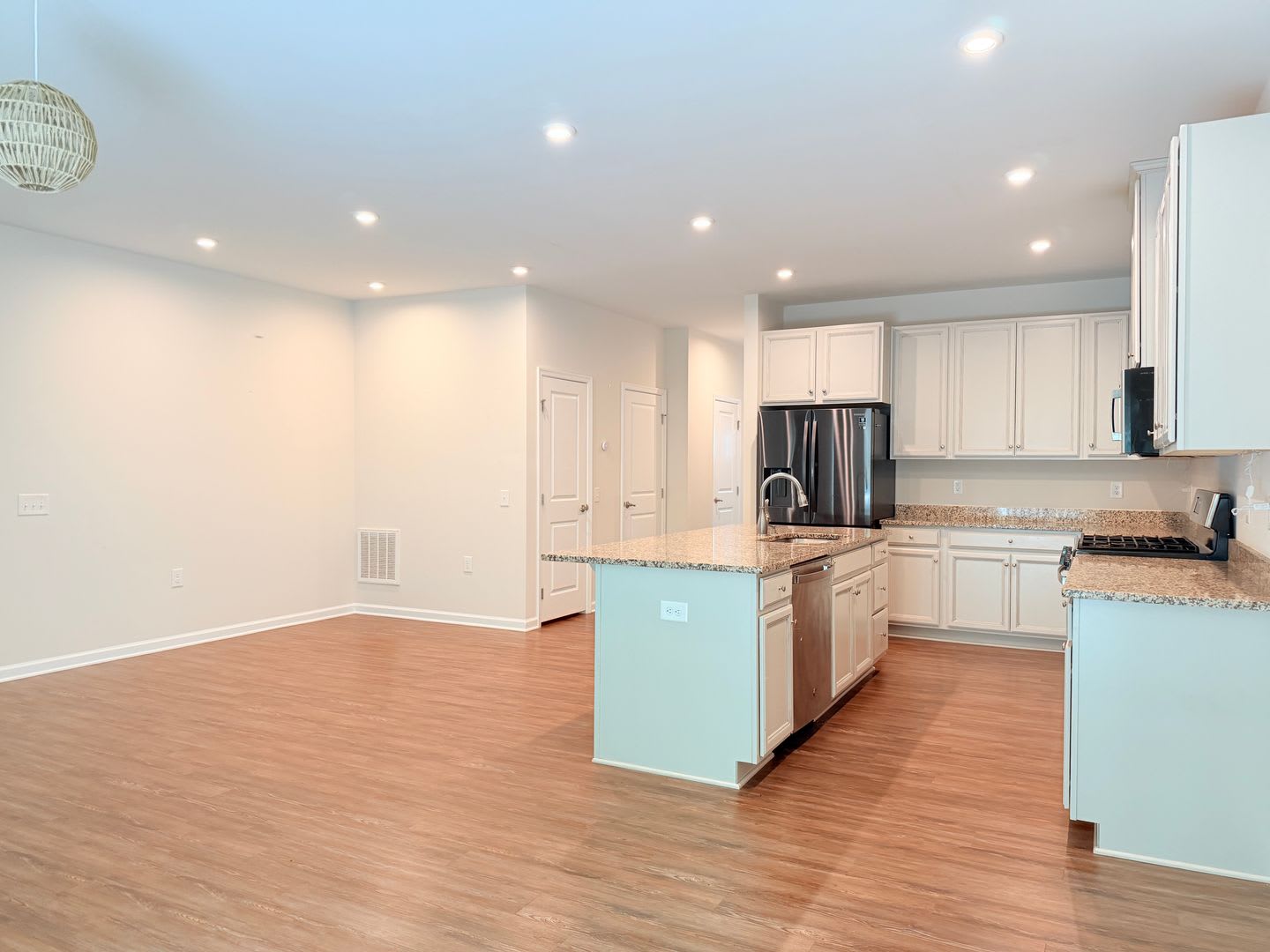 121 Capeside Ct, Williamsburg, VA 23188 – photo 4
