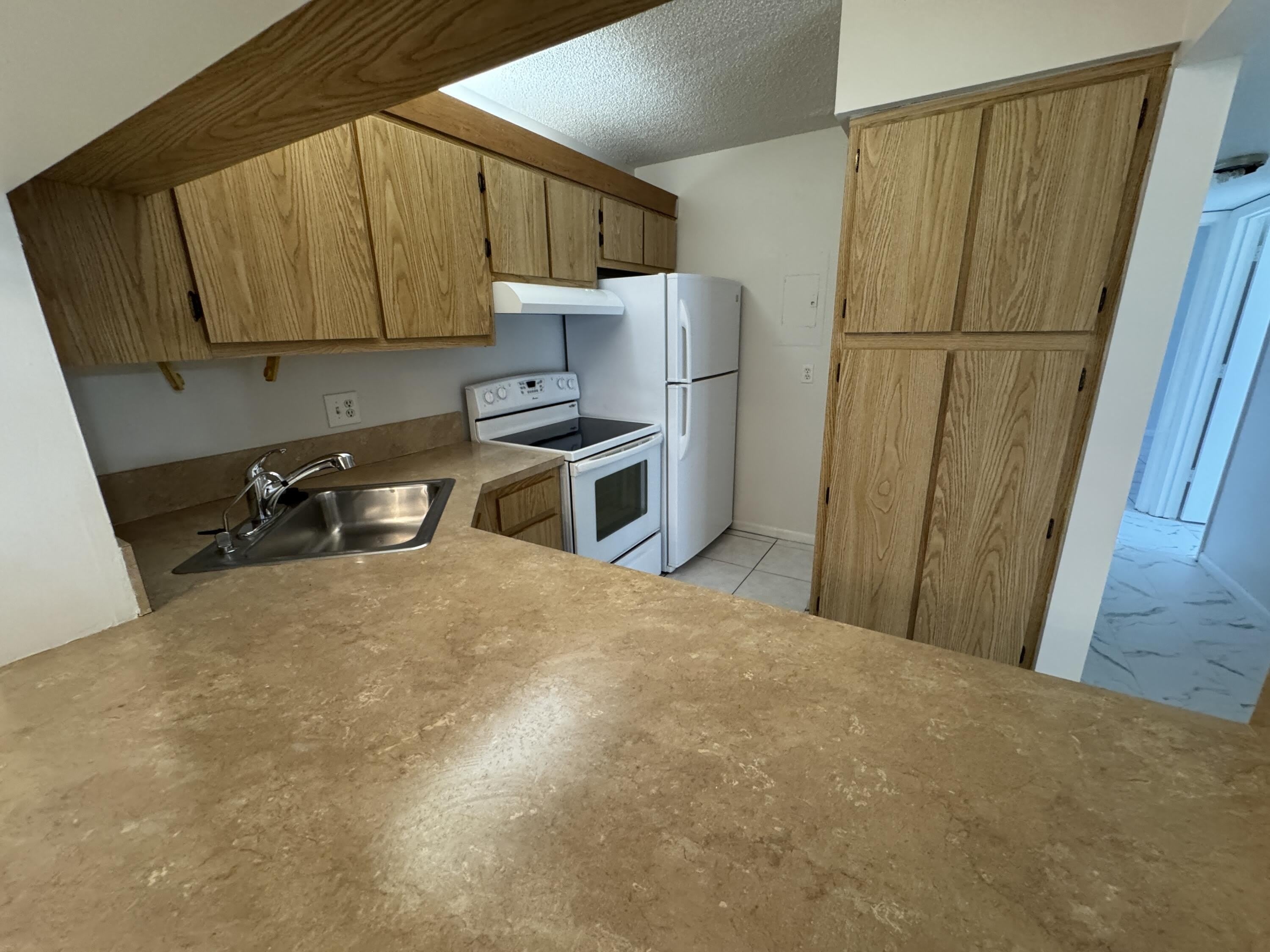 1111 Green Pine Boulevard – photo 4
