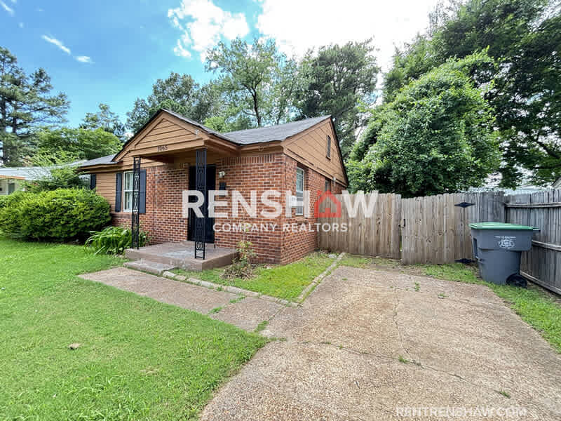 1065 Larry Ln – photo 2