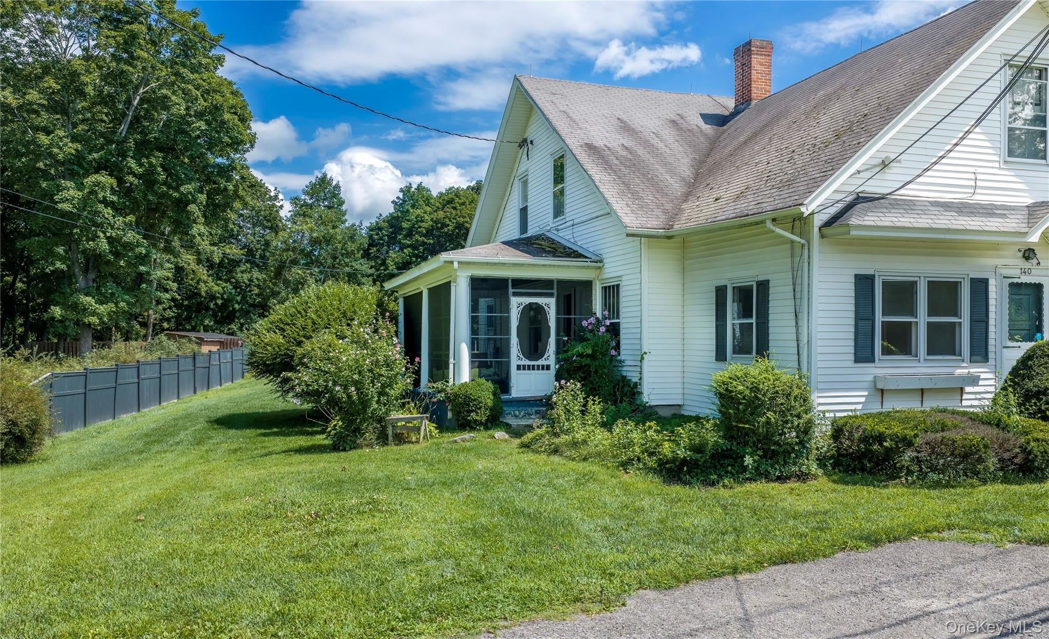 140 E Main Street – photo 2