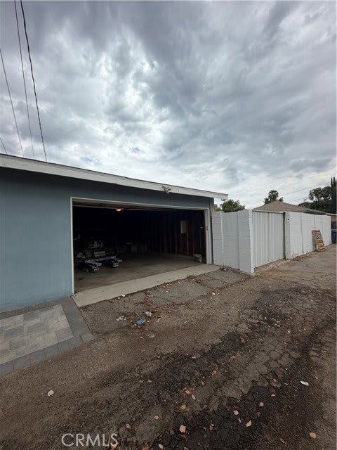 6934 Woodlake Avenue – photo 1