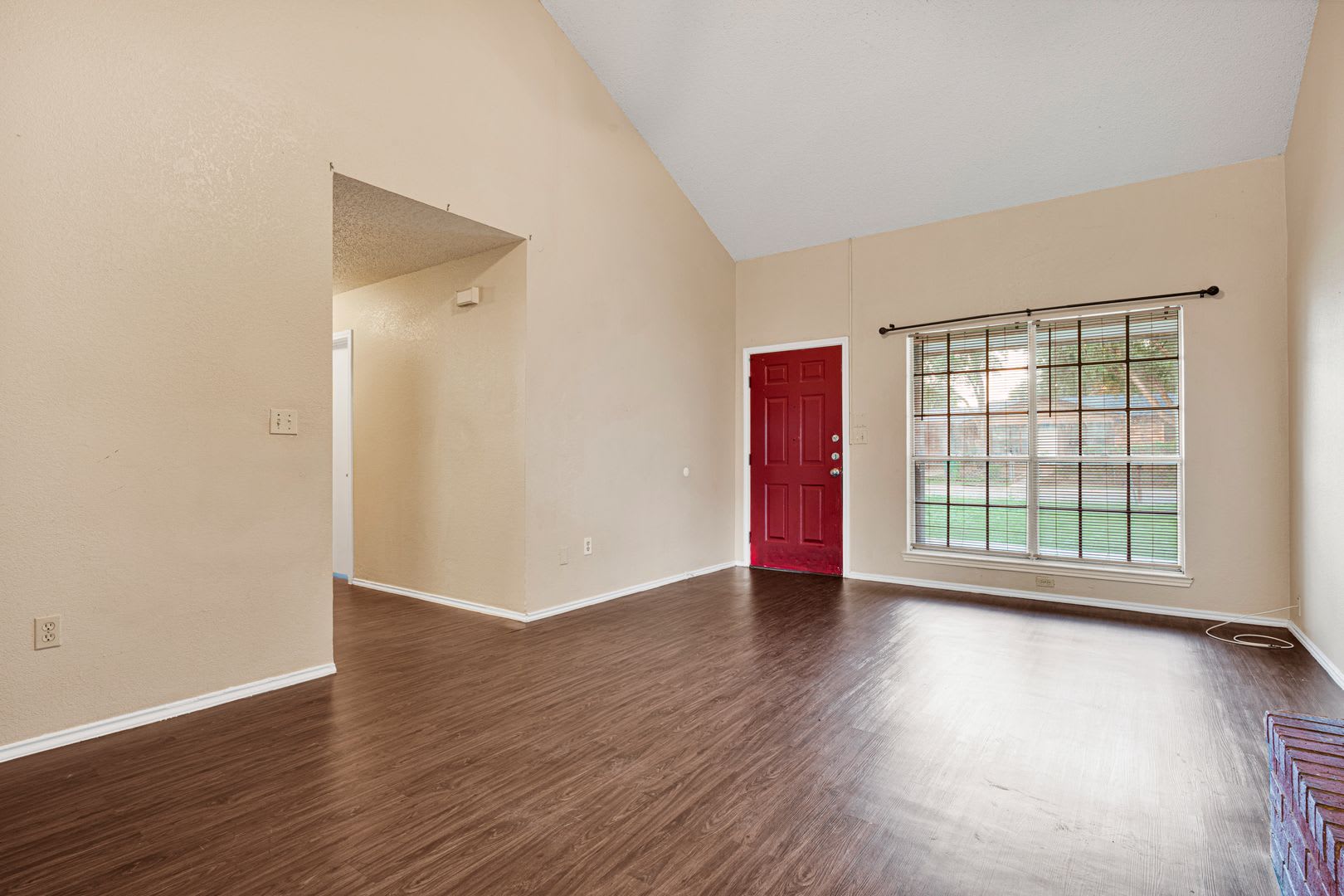 3 Bedroom 2 Bath Rental Home South San Antonio – photo 5