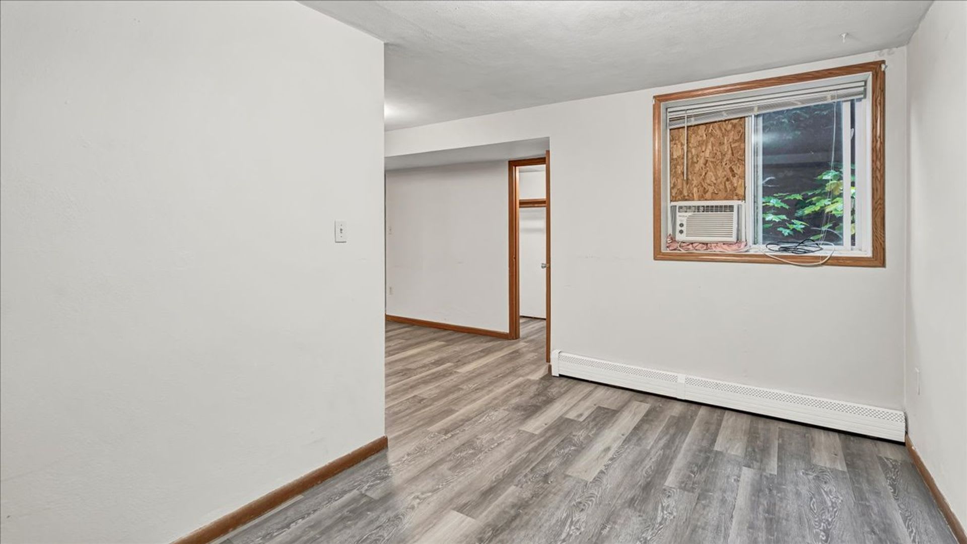 2500 Olive St – photo 4