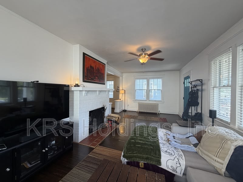 212 Maryland Ave – photo 3