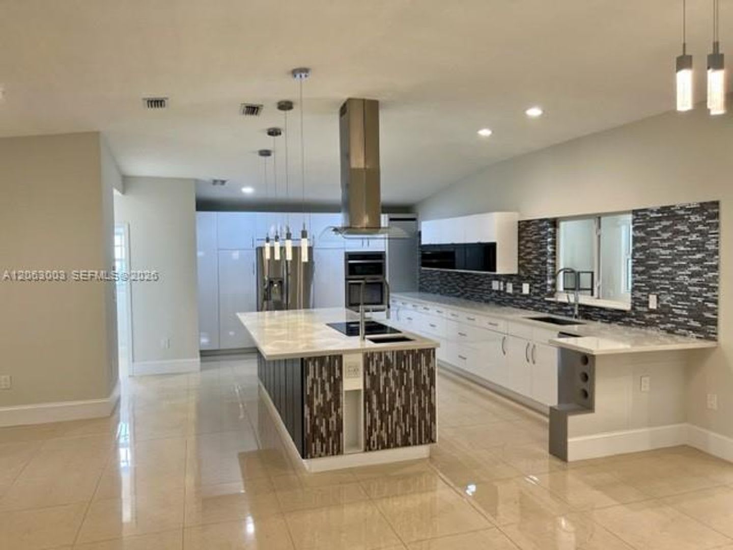 9845 Nw 25Th Ter 9845 Doral Fl 33172 – photo 5