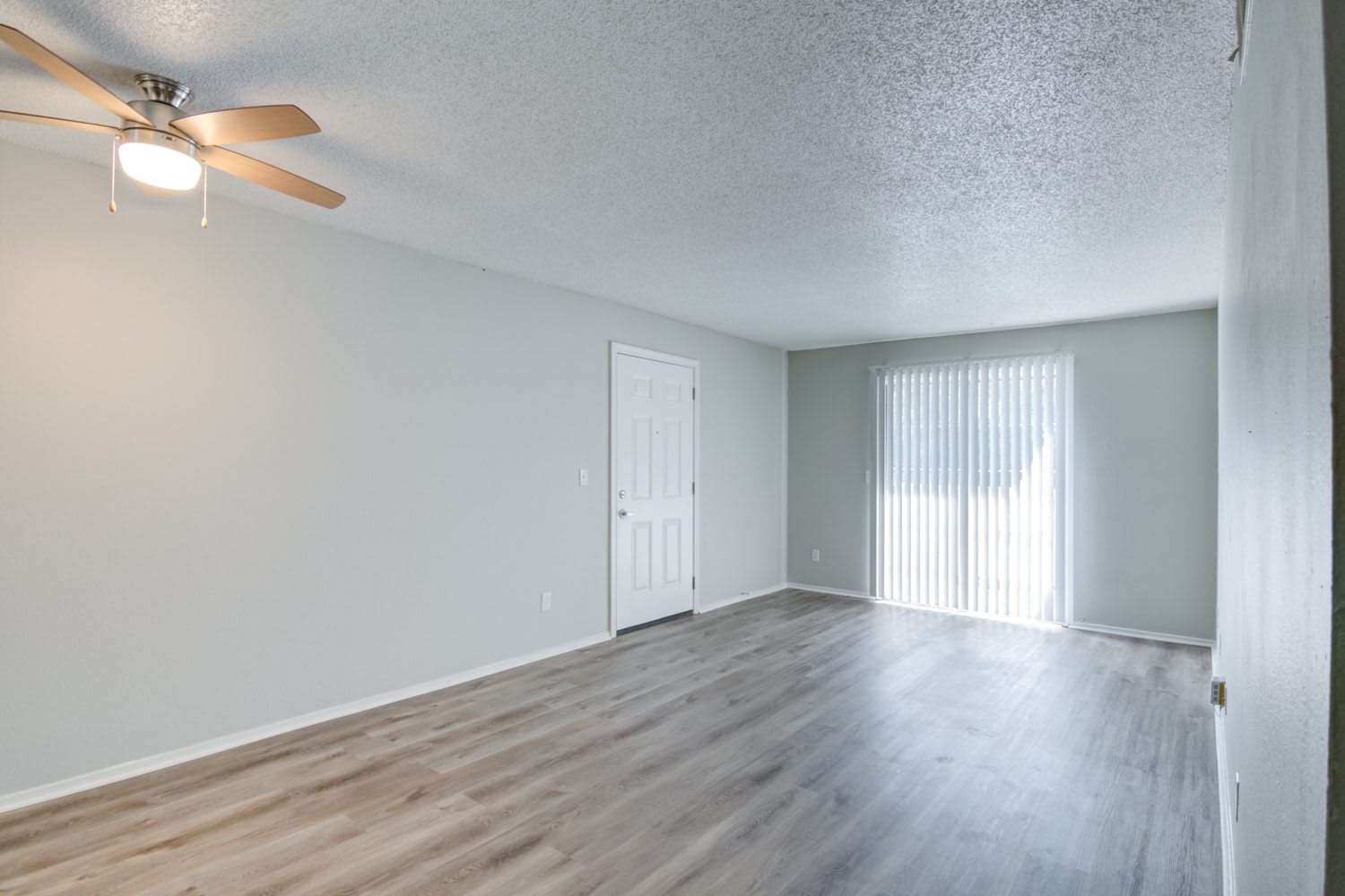 Jefferson Park Apartments – photo 3