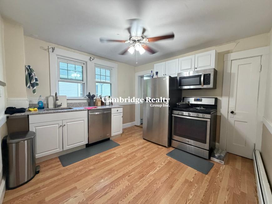 100 Walnut St. – photo 4