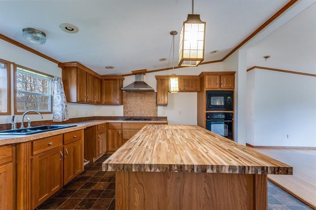 113 Anthony Road – photo 3