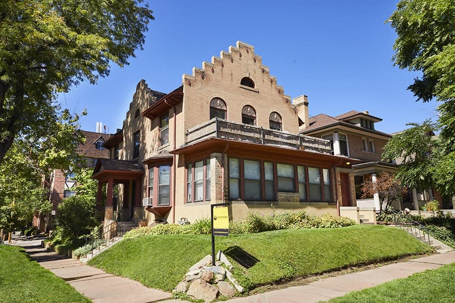 1137 E 10th Avenue – photo 1
