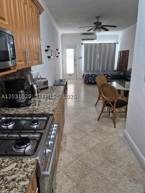 6490 Collins Ave – photo 5