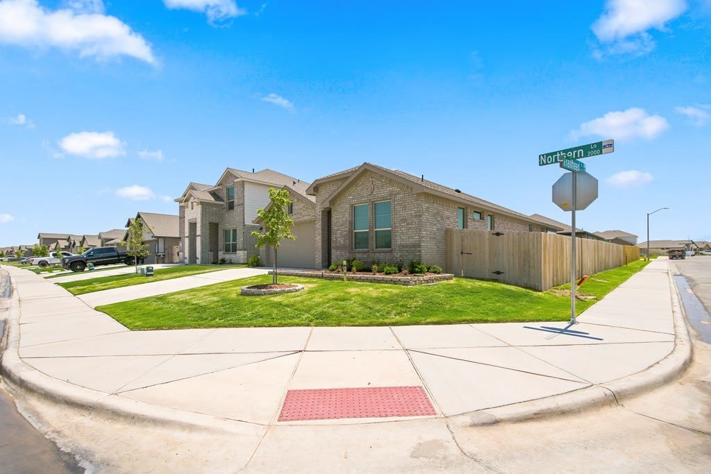 2000 Northern Lane – photo 4