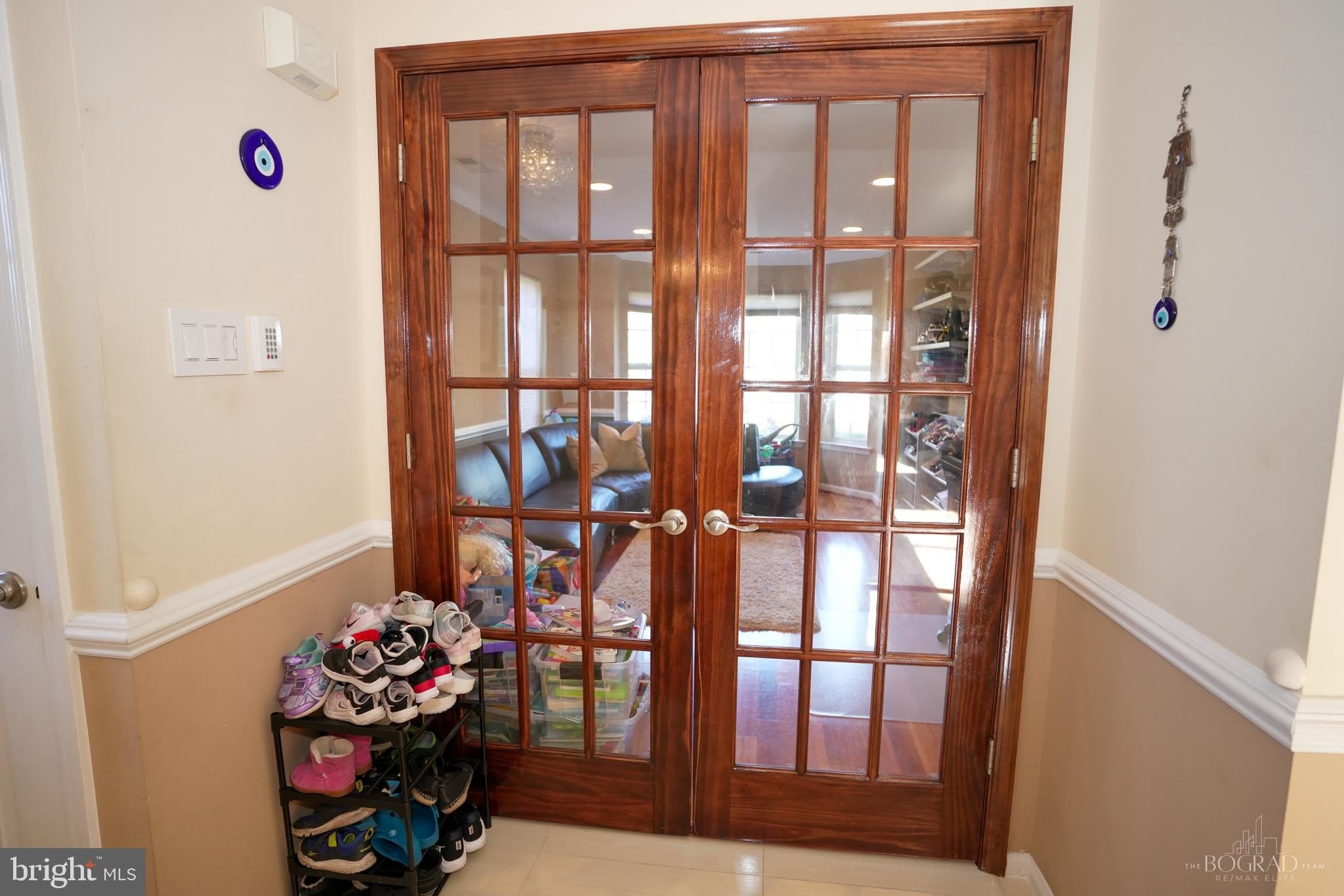 201 WHITE PINE Court – photo 5