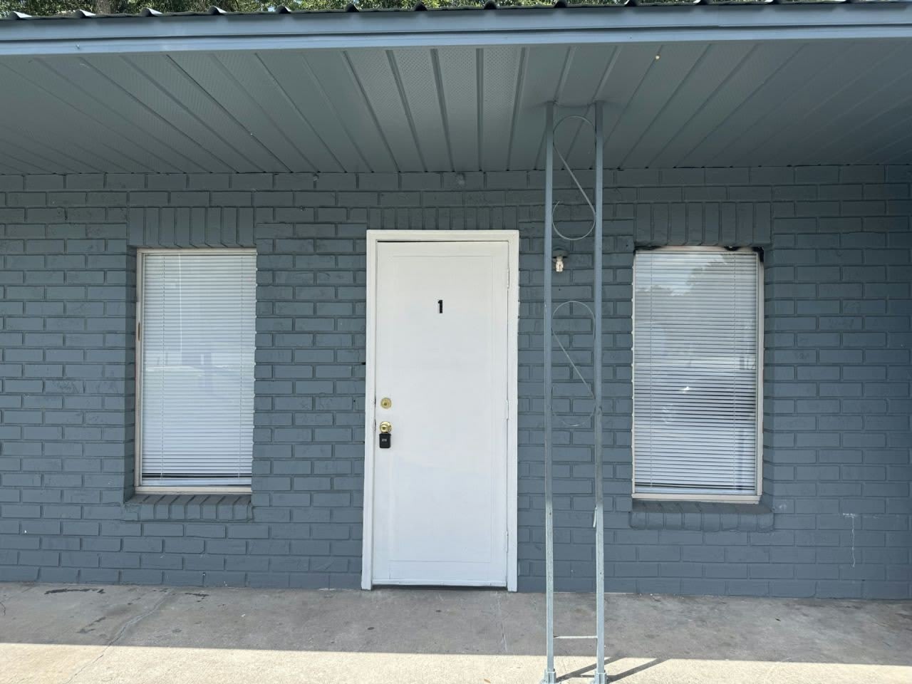 1911 Citrus Blvd – photo 1