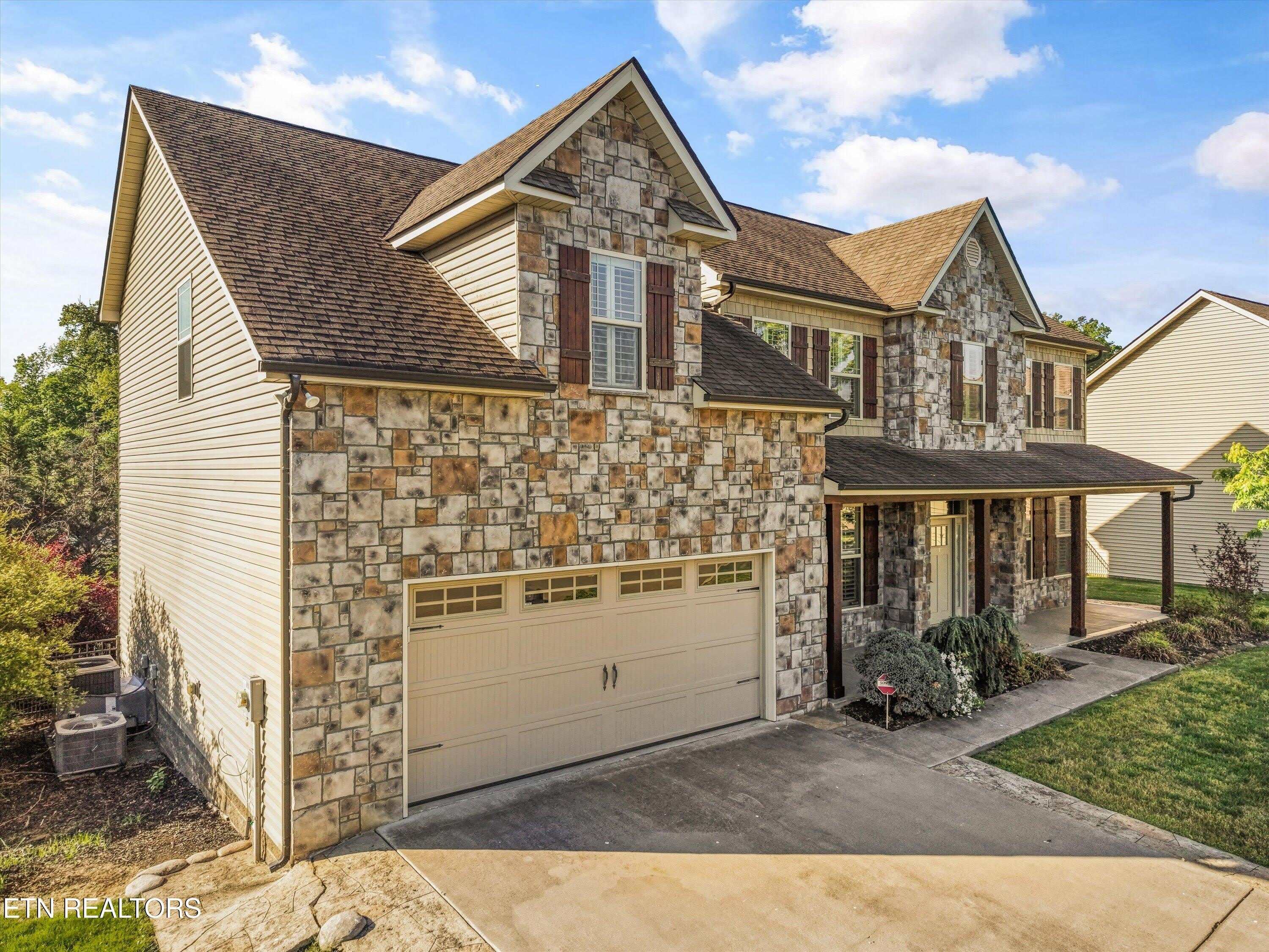 12306 Blacksburg Lane – photo 4
