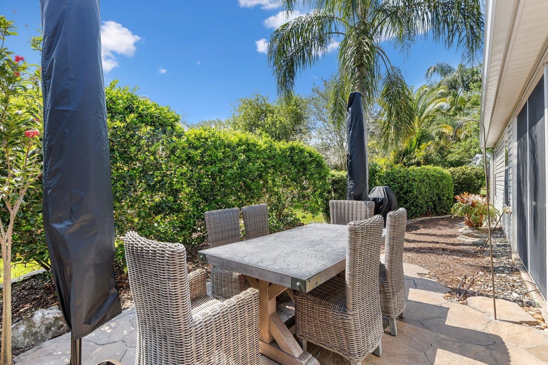 734 Winifred Way – photo 2