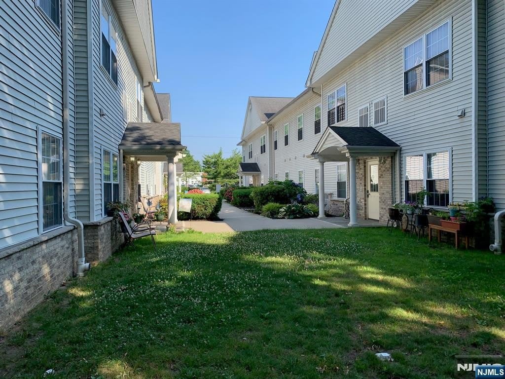 47-53 Central Avenue – photo 2