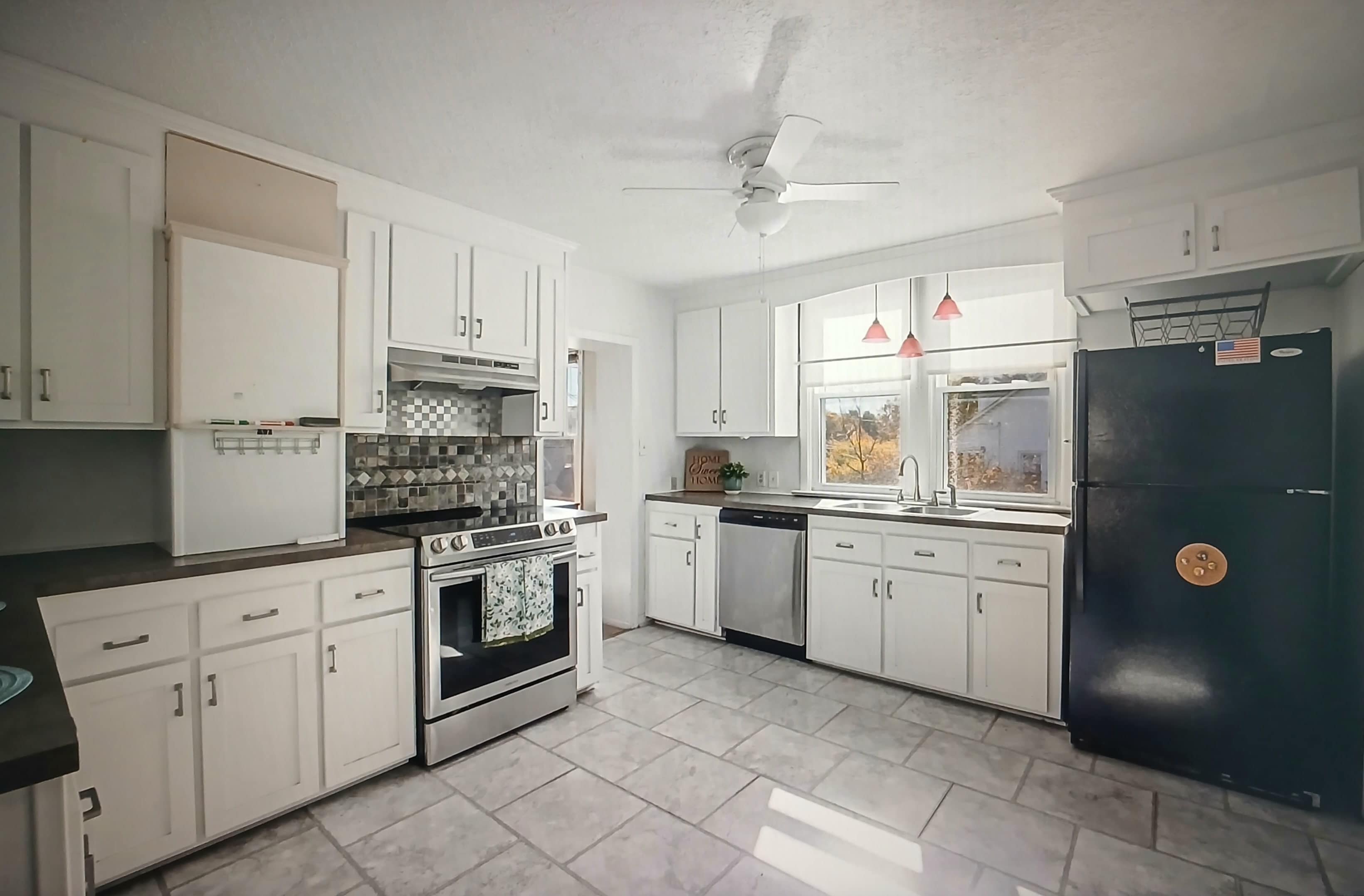 917 Sherwood Ave – photo 5