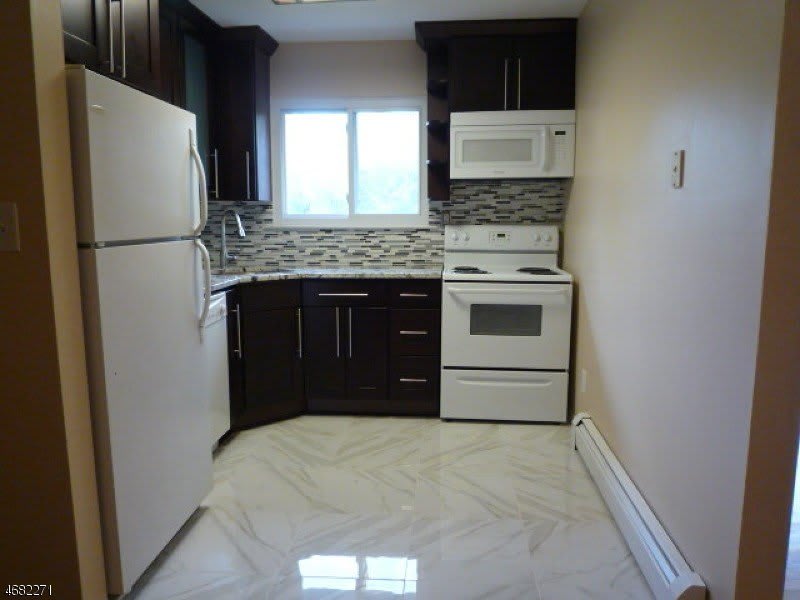 16 Deanna Dr – photo 5
