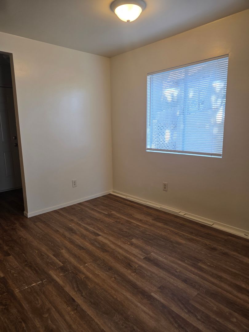 516 Lincoln Ave House – photo 3