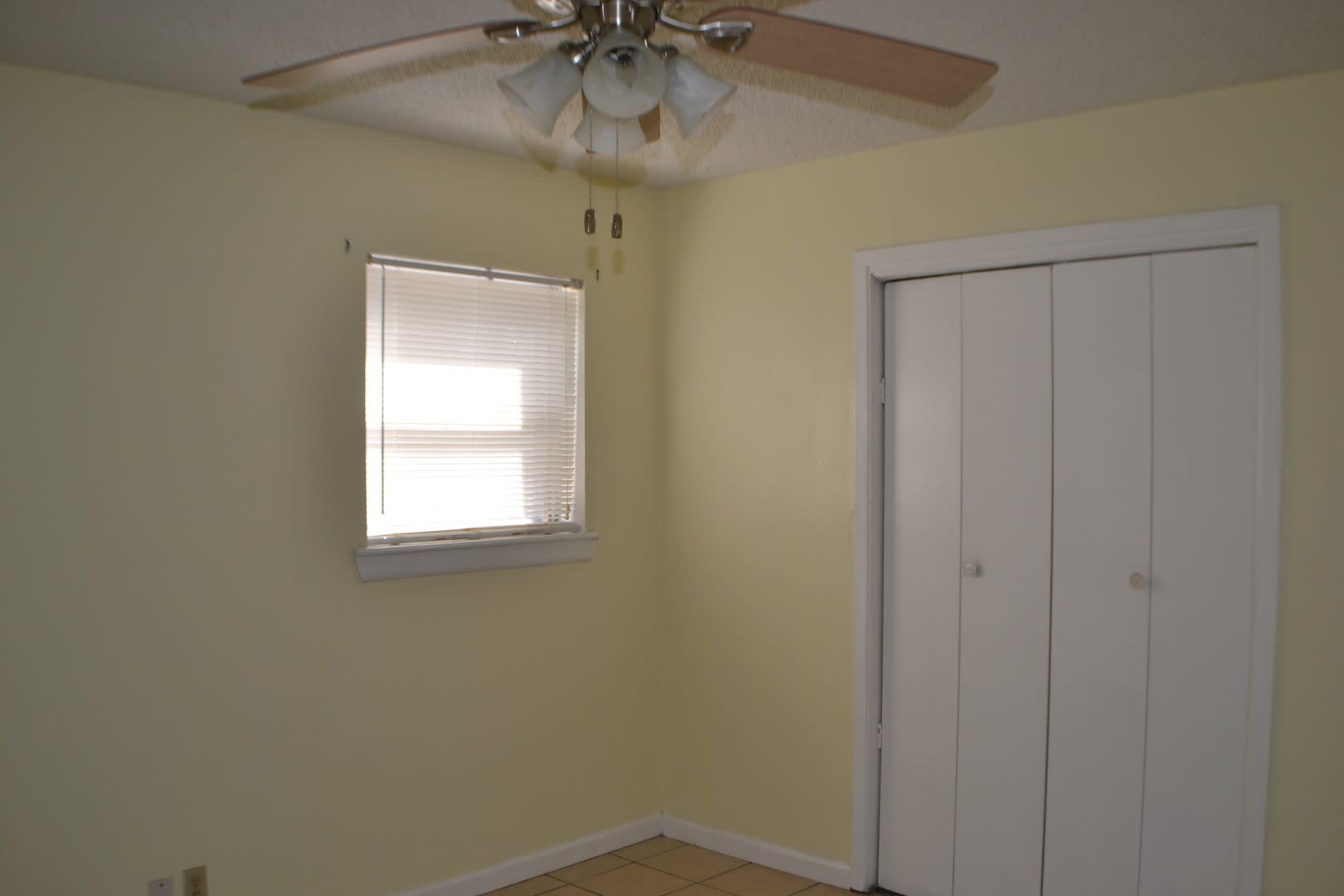 Half Duplex 2 Bedrooms 2 Baths For Lease In Sherman – photo 4