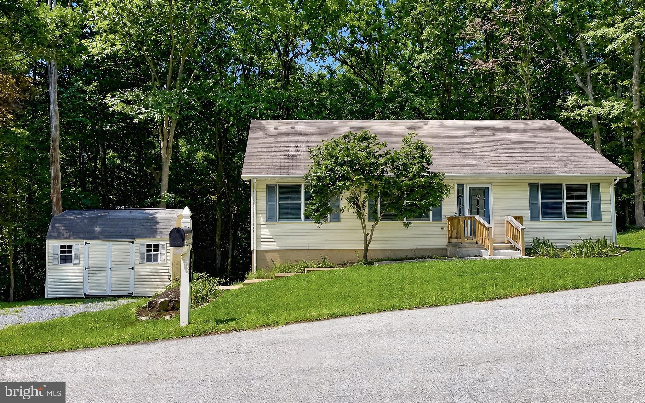 8433 SAILBOAT Lane – photo 3