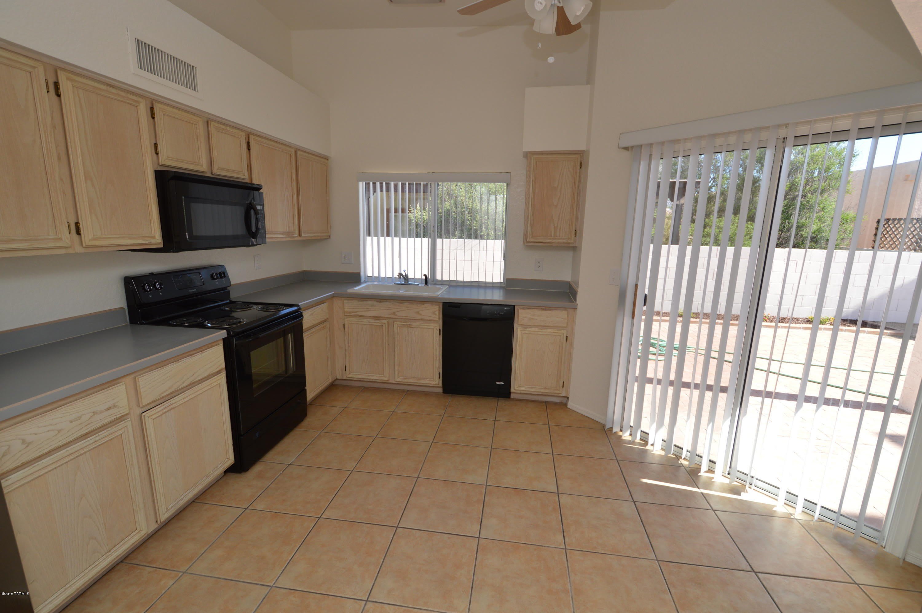 10421 E Windstorm Drive – photo 3