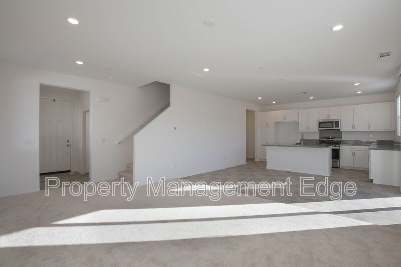 30289 Adrift Lane – photo 4