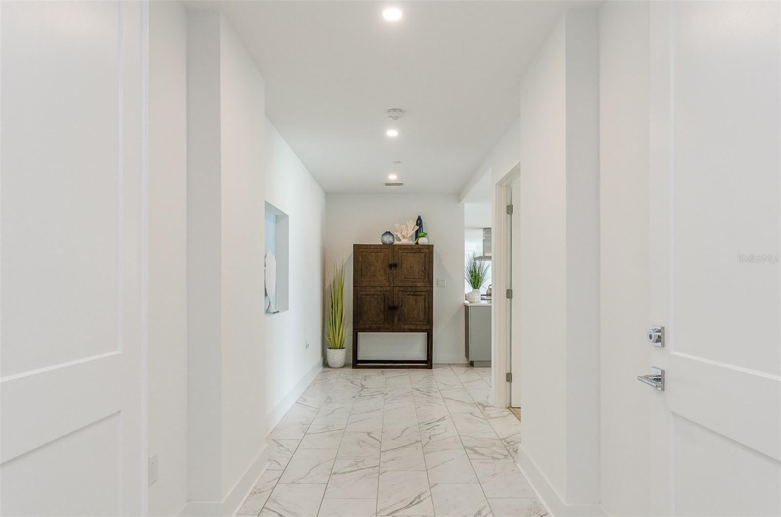 15 AVALON Street – photo 3