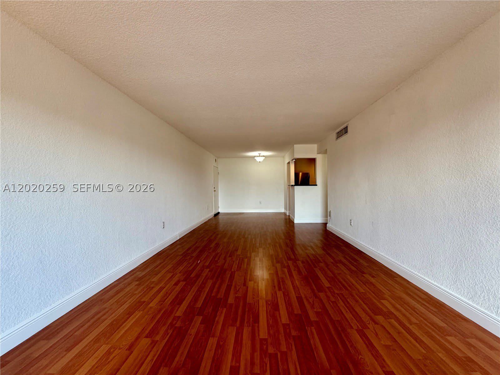 9429 SW 76th St – photo 4