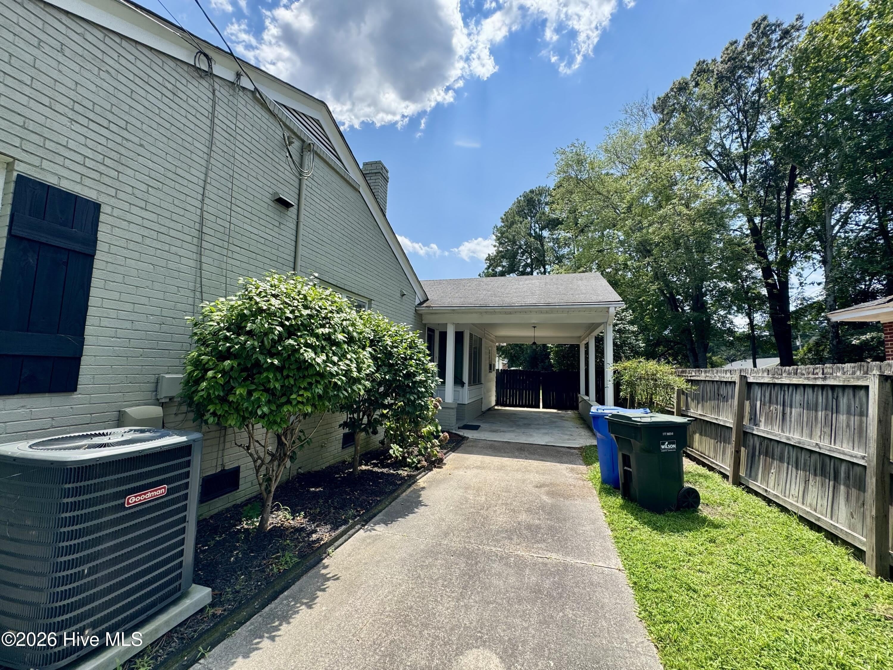 1809 Nash Street NW – photo 3