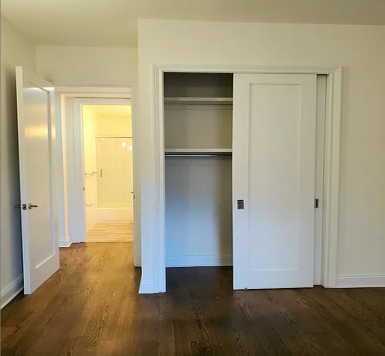 236 W 22nd St – photo 2