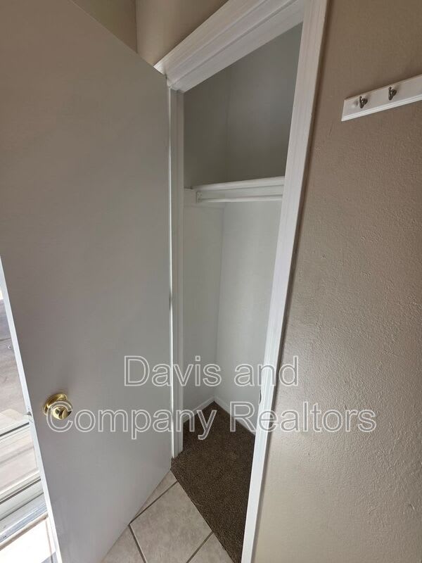 4412 St. Andrews Dr – photo 5