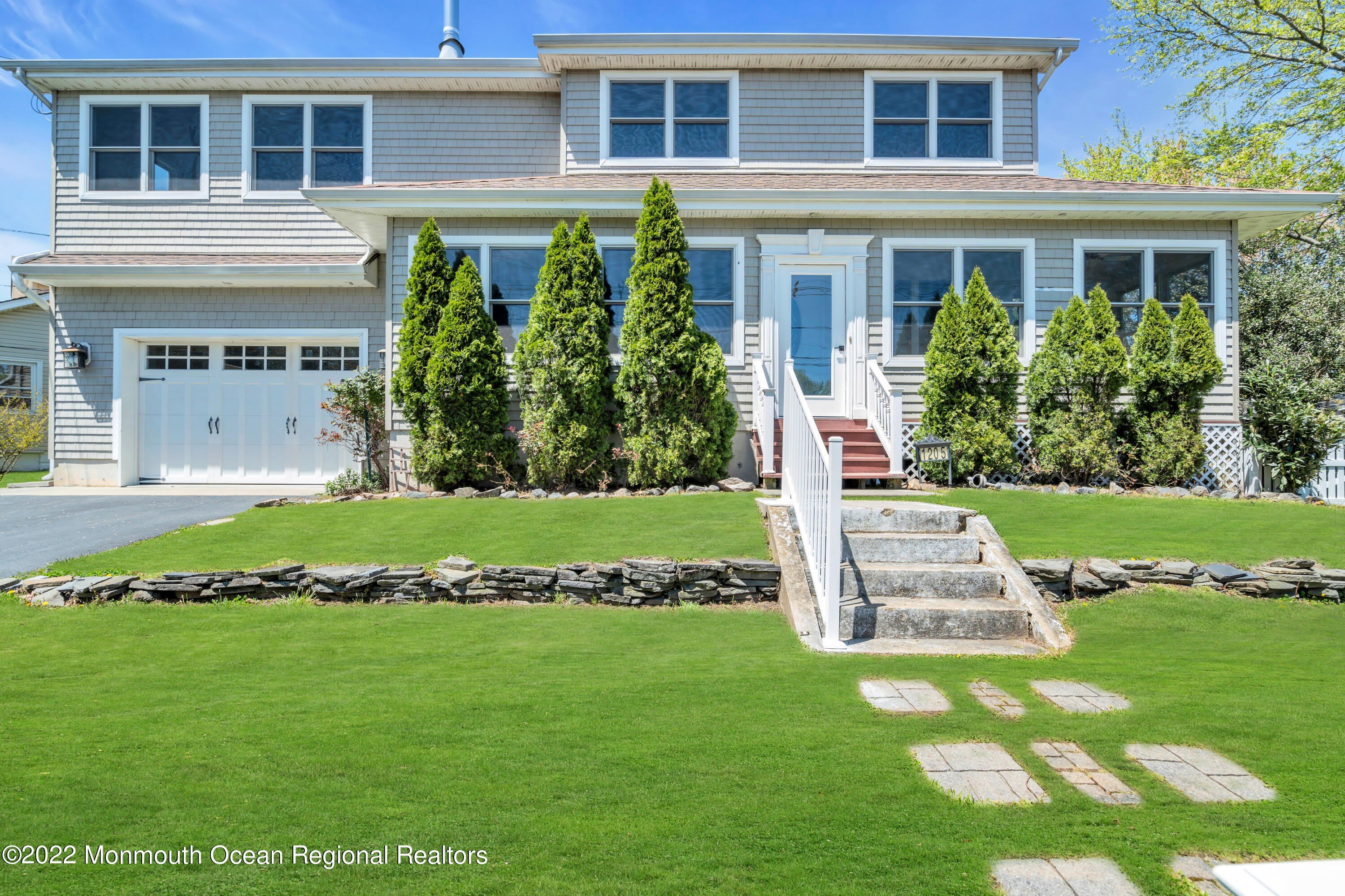 1205 Roseld Avenue – photo 1