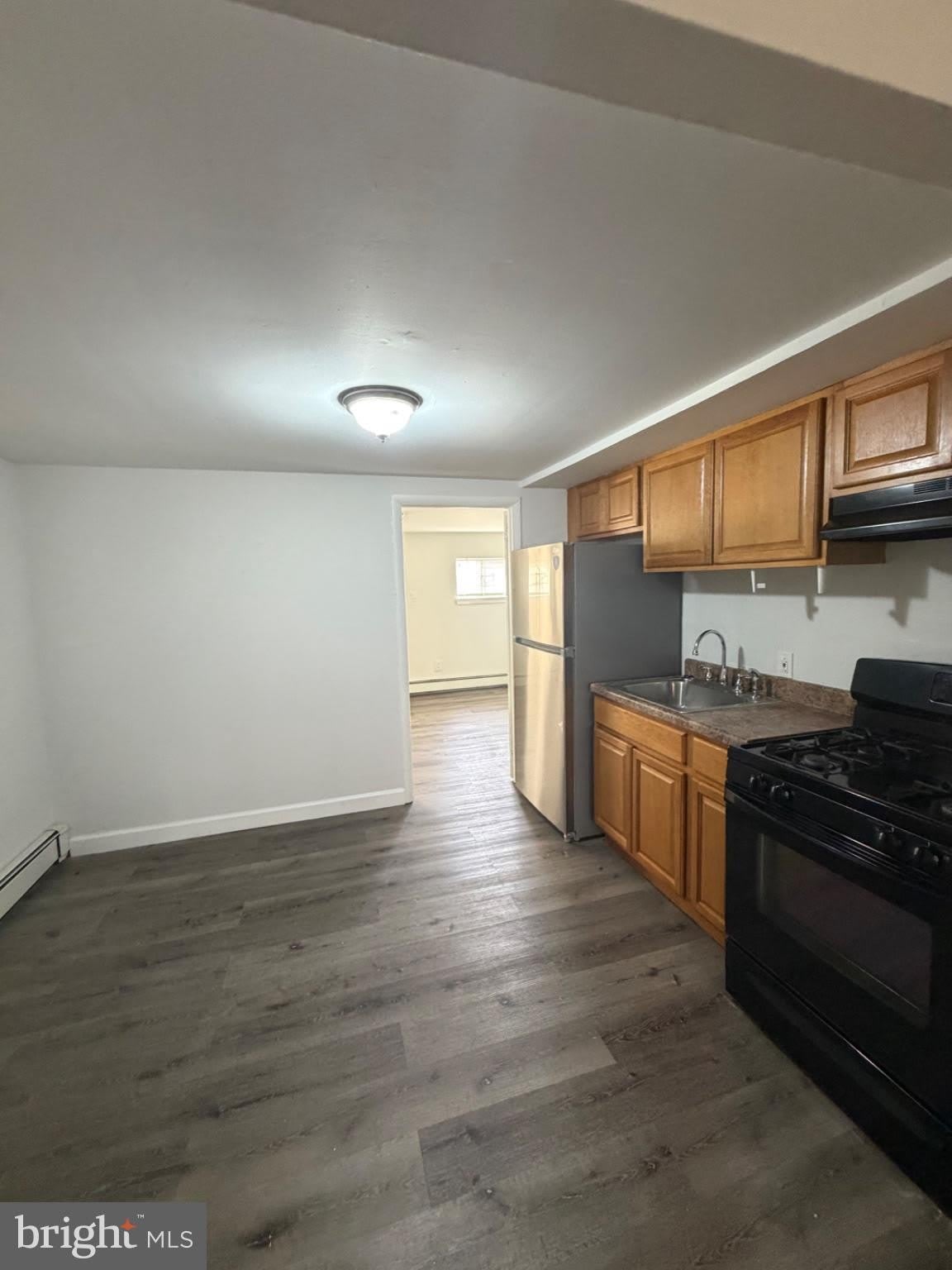 6016 N WARNOCK Street – photo 5
