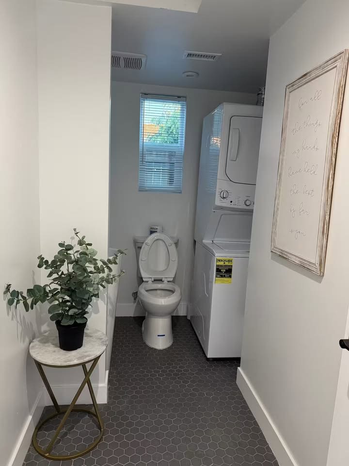 9511 Gidley Street – photo 4