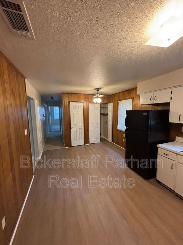 6120 King William Drive – photo 3