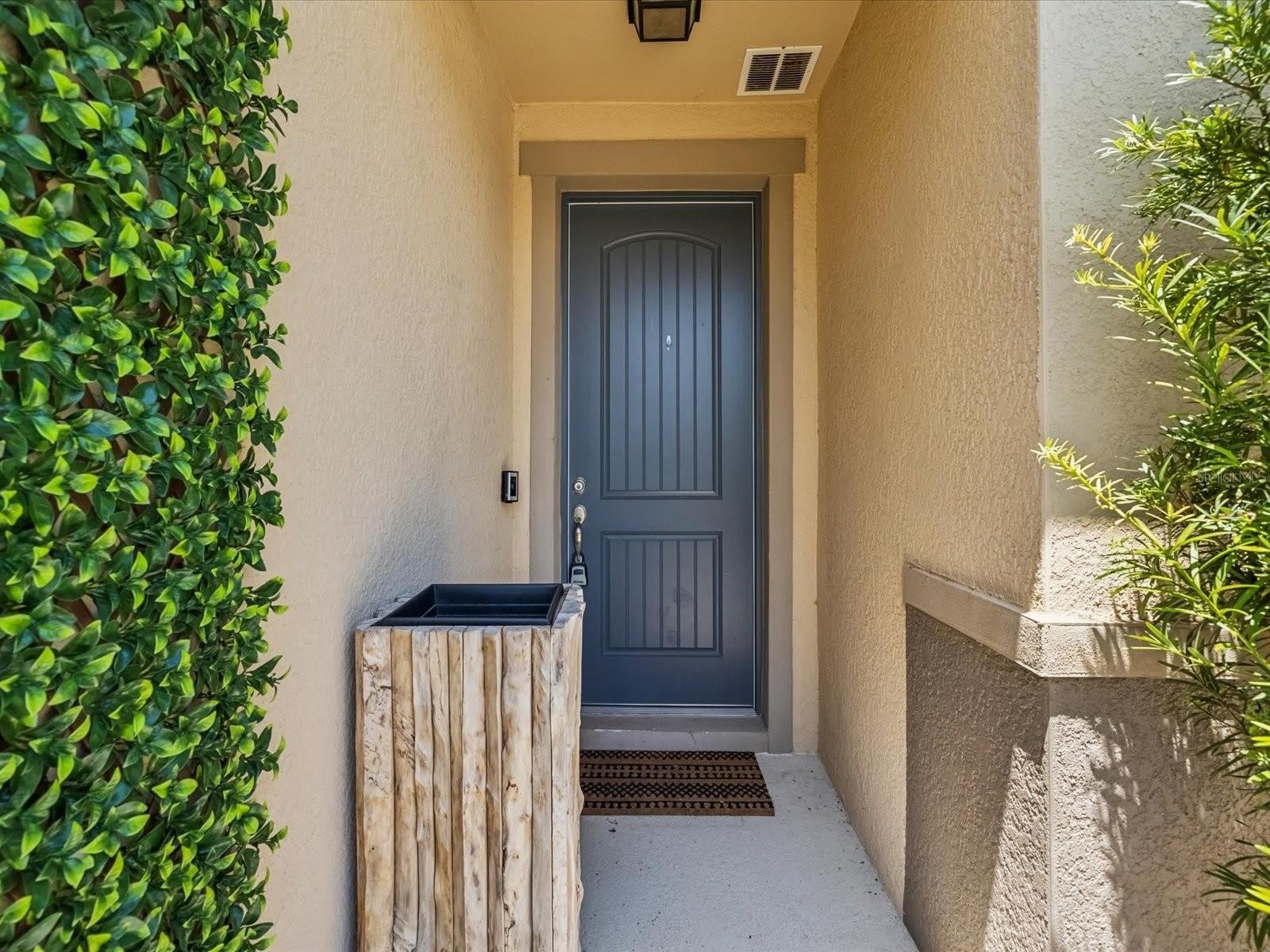11525 Southern Creek Drive – photo 2
