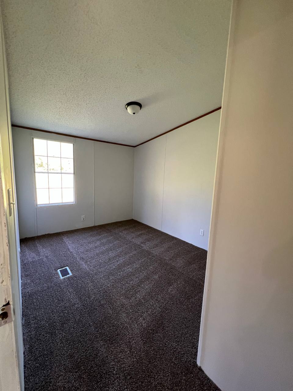 128 Reginald Russell Road – photo 5