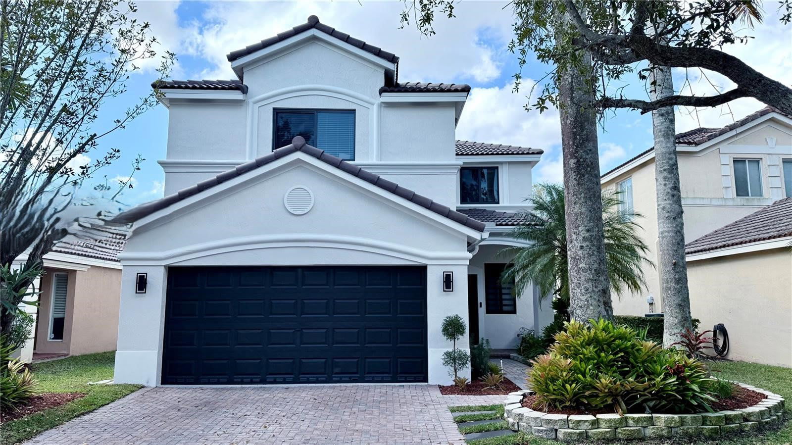1392 Canary Island Drive – photo 1