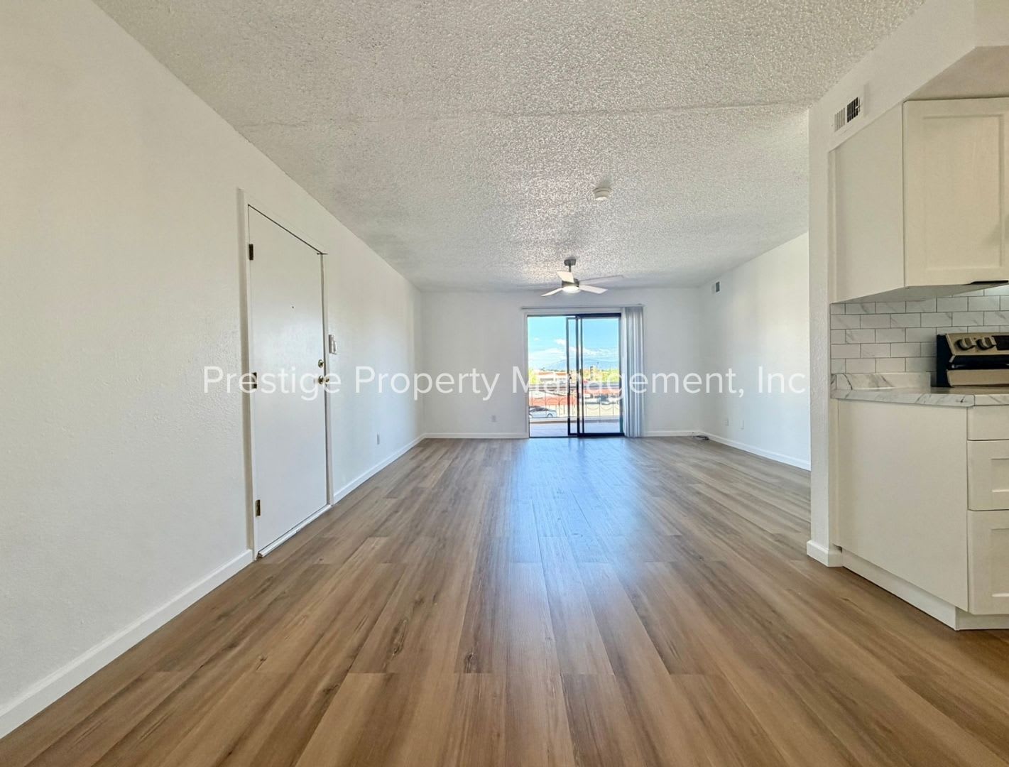 FULLY Remodeled and Cute NorthWest Condo With Everything You Need!!! – photo 5