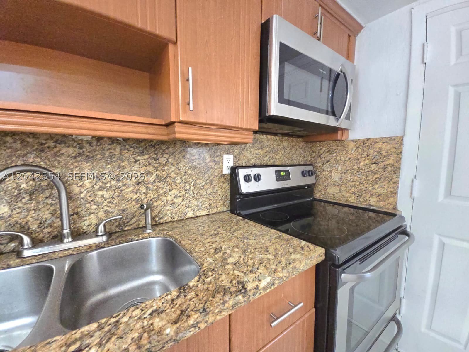2441 NW 13th St – photo 5