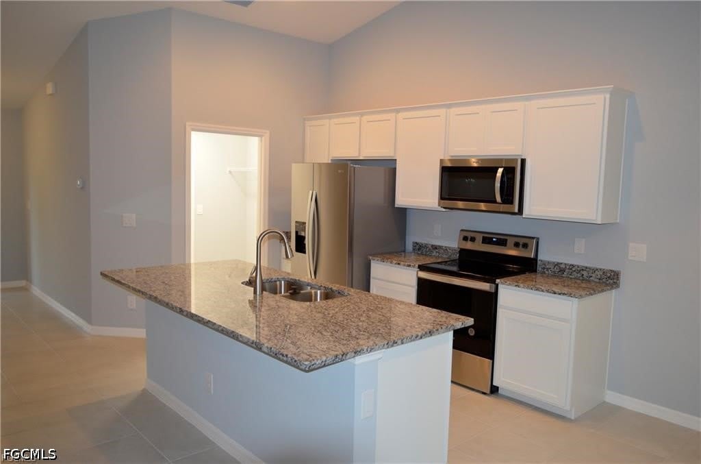 1127 NE 10th Street – photo 3
