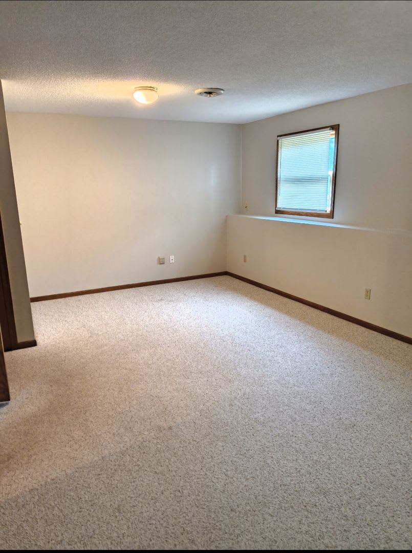 3 Bedroom, 2 Bathroom Home. – photo 4