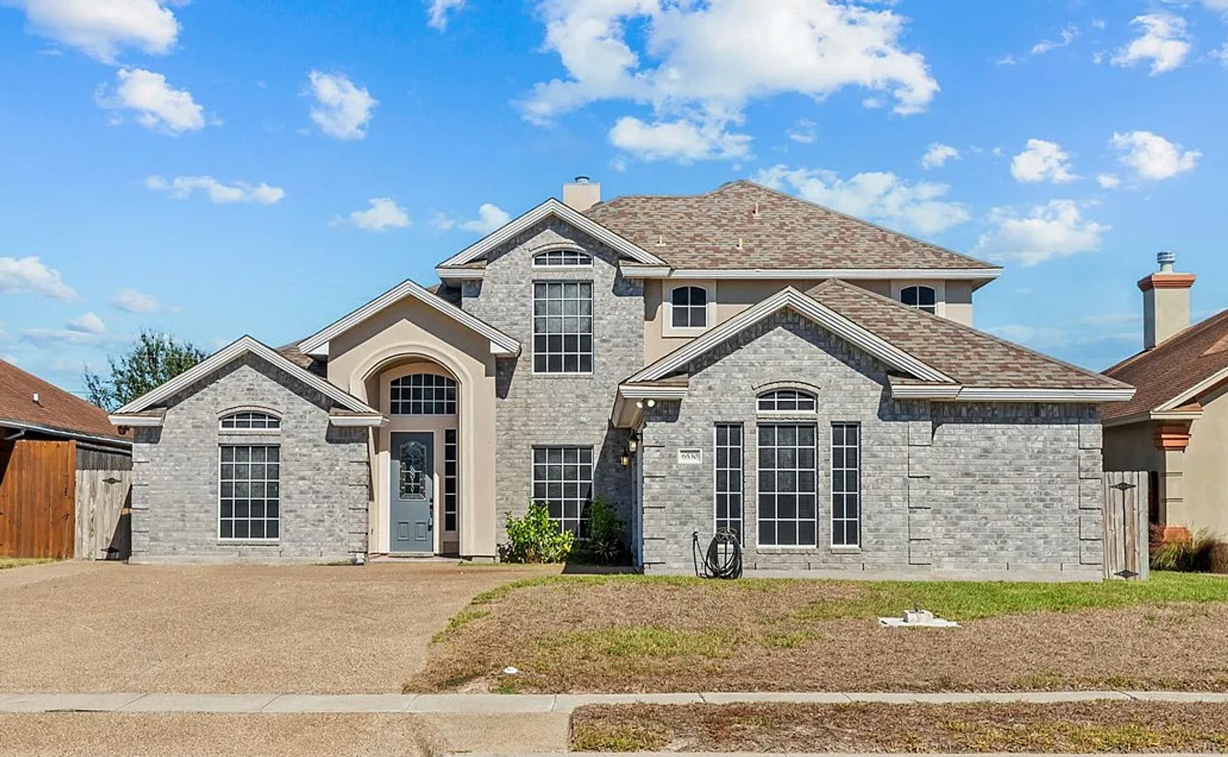 Beautiful 4Br 3 5Ba Home With Garage Patio Premium Features – photo 2