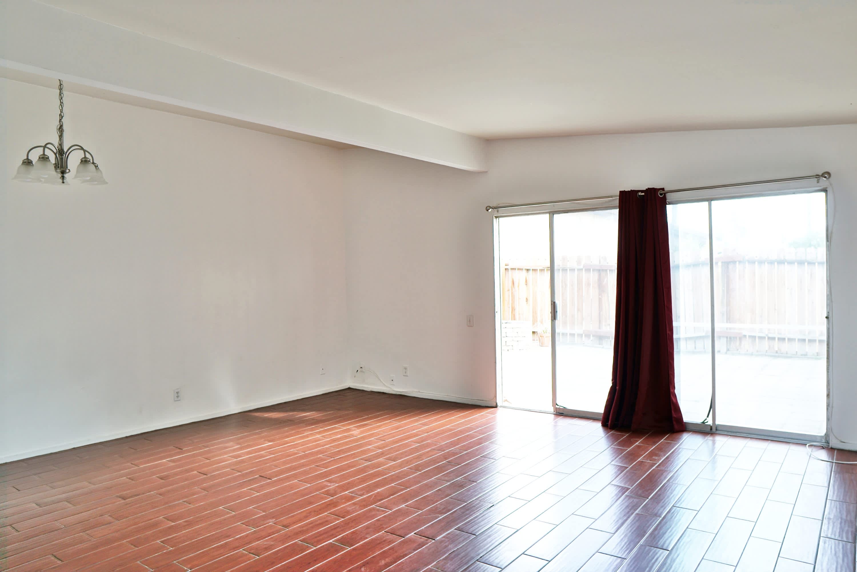 27400 Hombria Drive #B – photo 4