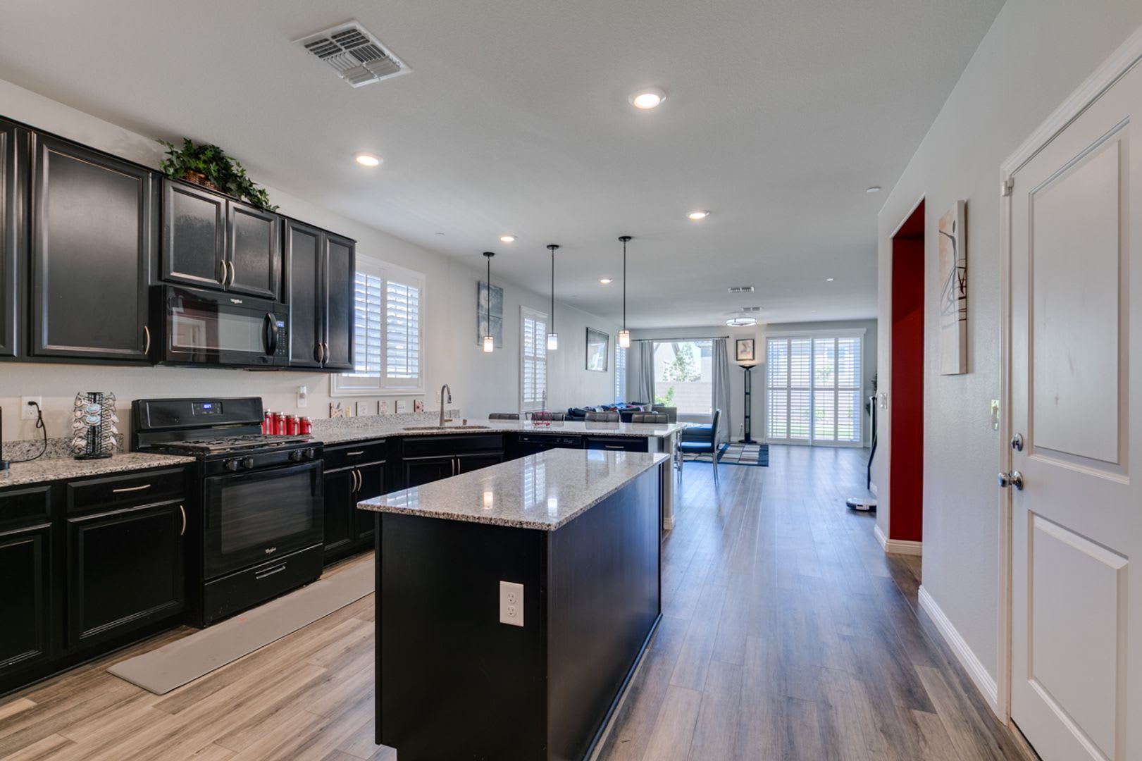 Furnished 5-Bedroom Home with Two Primary Suites – photo 4